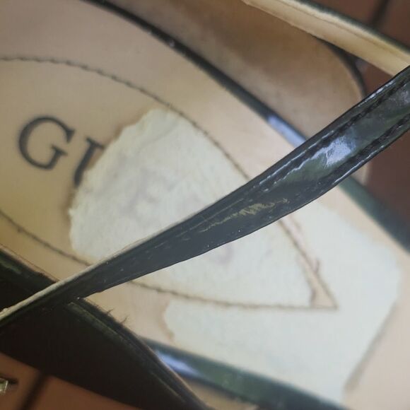 GUESS Pumps Heels  - Picture 8 of 10